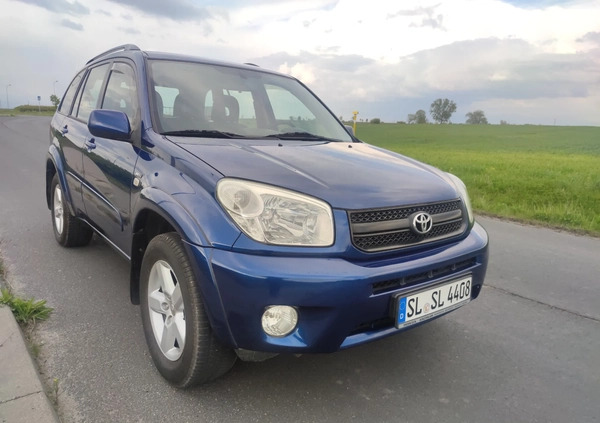 Toyota RAV4 cena 24900 przebieg: 223000, rok produkcji 2005 z Gniezno małe 232